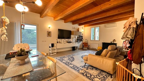 casa indipendente in vendita a Forlì in zona Selva