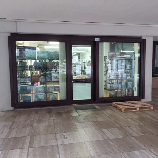 ufficio in vendita a Forlì