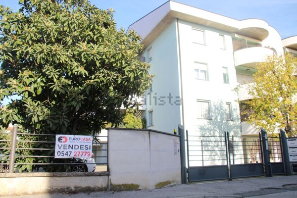 appartamento in vendita a Forlì in zona Ronco