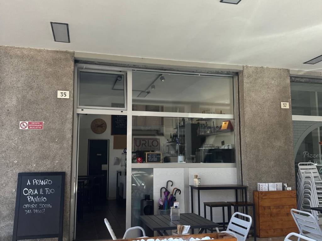 negozio in vendita a Forlì in zona Centro Storico