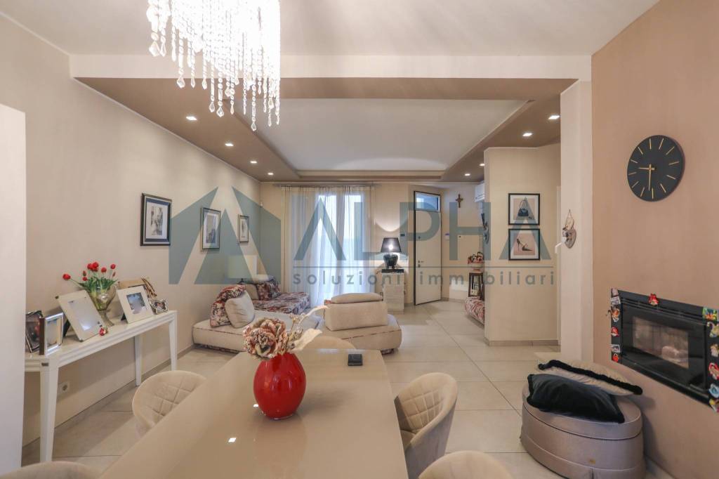 casa indipendente in vendita a Forlì in zona Cava