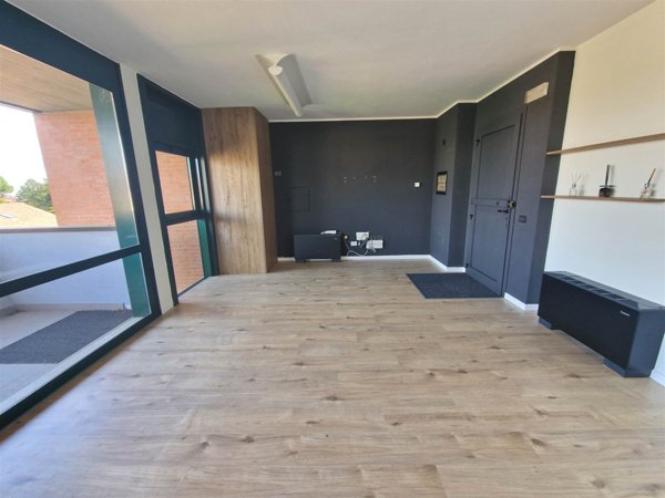 ufficio in vendita a Forlì