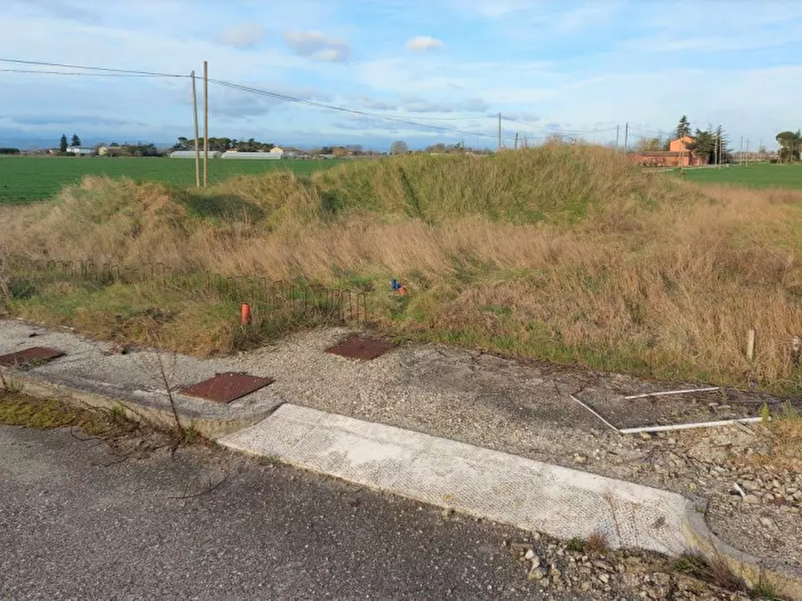casa indipendente in vendita a Forlì