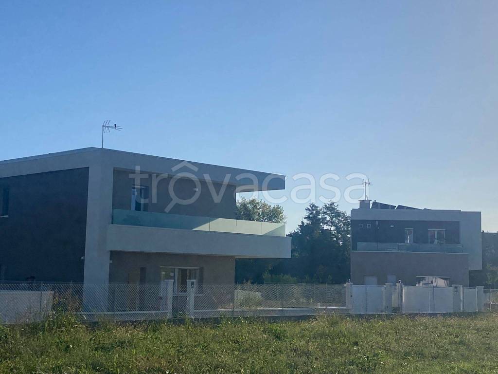 casa indipendente in vendita a Forlì in zona Vecchiazzano