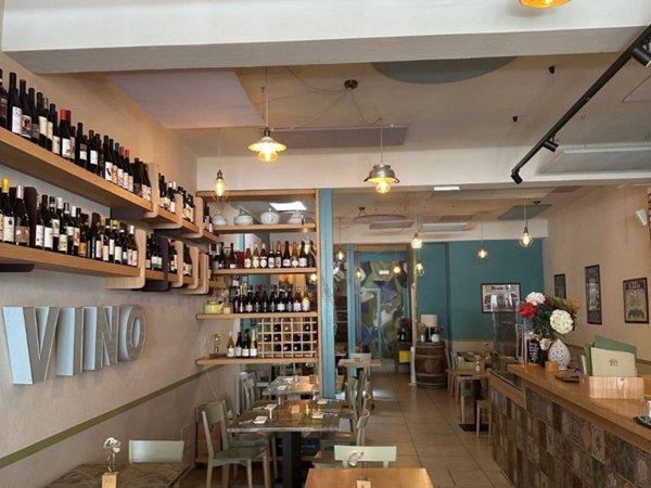 negozio in vendita a Forlì in zona Musicisti / Grandi Italiani