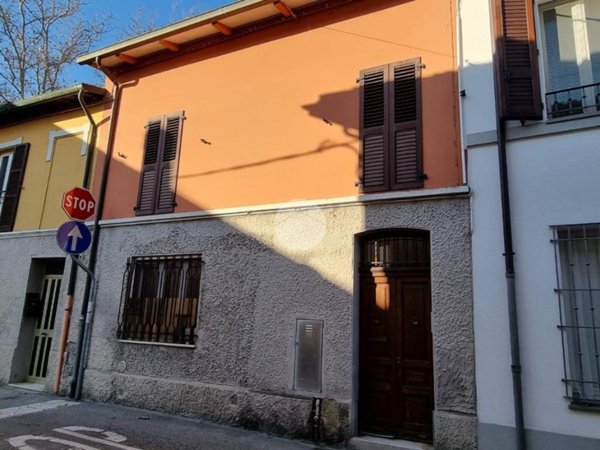 casa indipendente in vendita a Forlì in zona Centro Storico