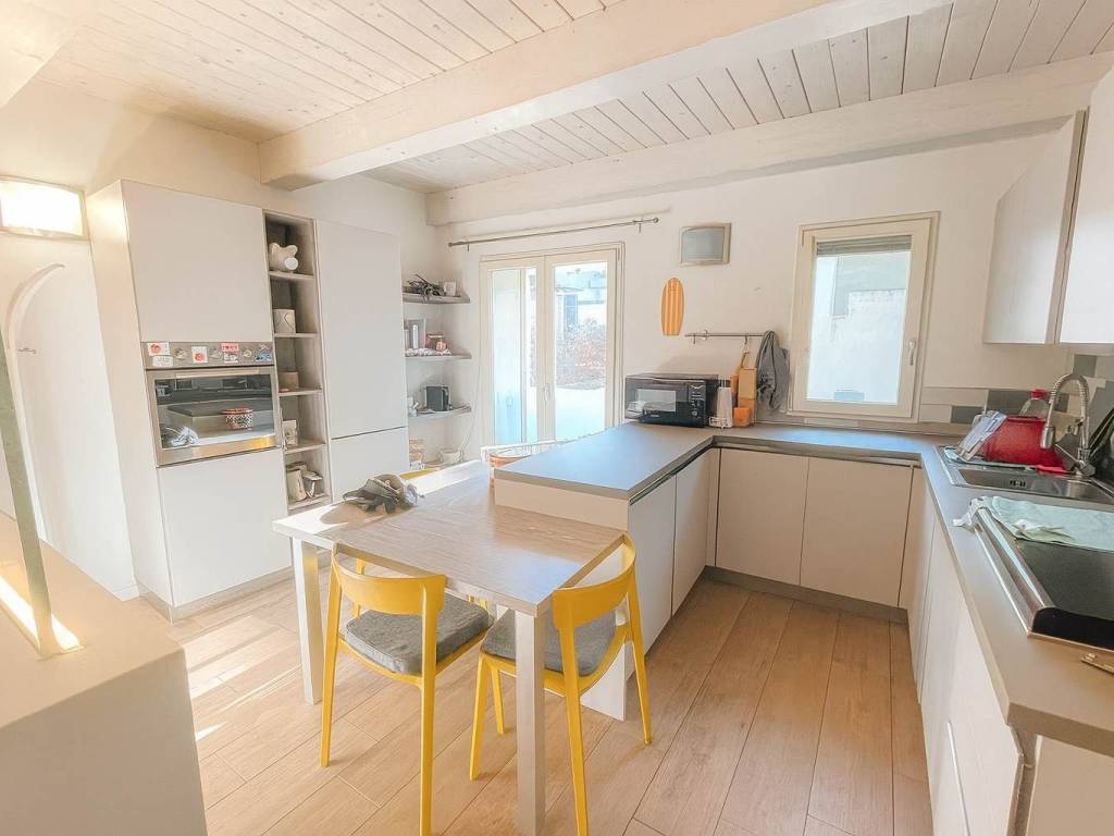 appartamento in vendita a Forlì in zona Centro Storico