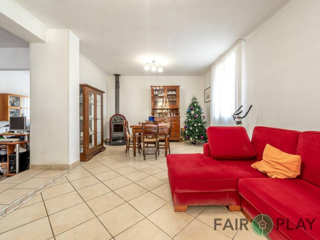 casa indipendente in vendita a Forlì
