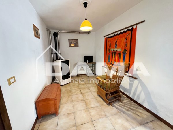 casa indipendente in vendita a Forlì in zona Durazzanino