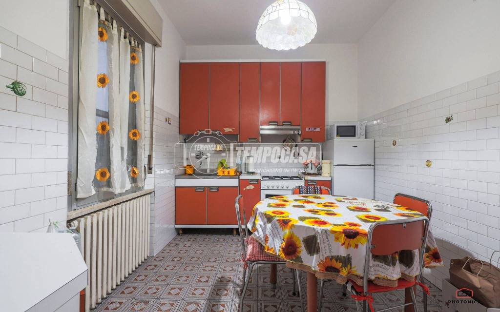 casa indipendente in vendita a Forlì in zona Quattro