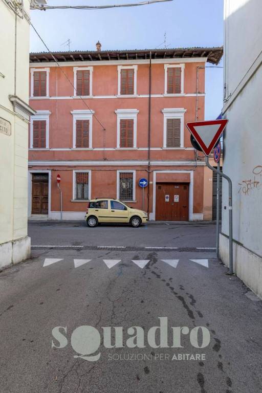 appartamento in vendita a Forlì in zona Centro Storico