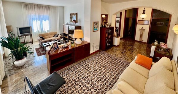 appartamento in vendita a Forlì in zona Centro Storico