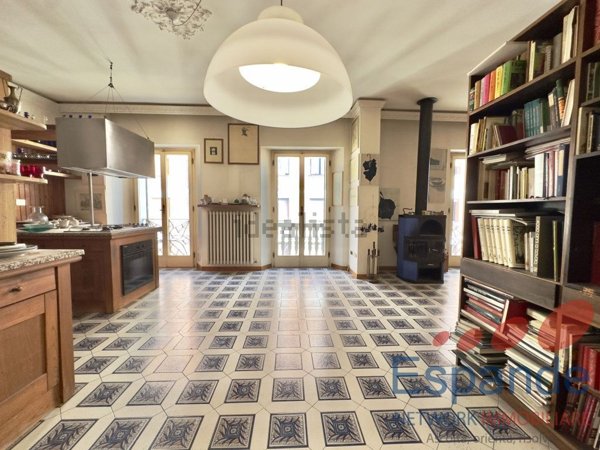 appartamento in vendita a Forlì in zona Centro Storico