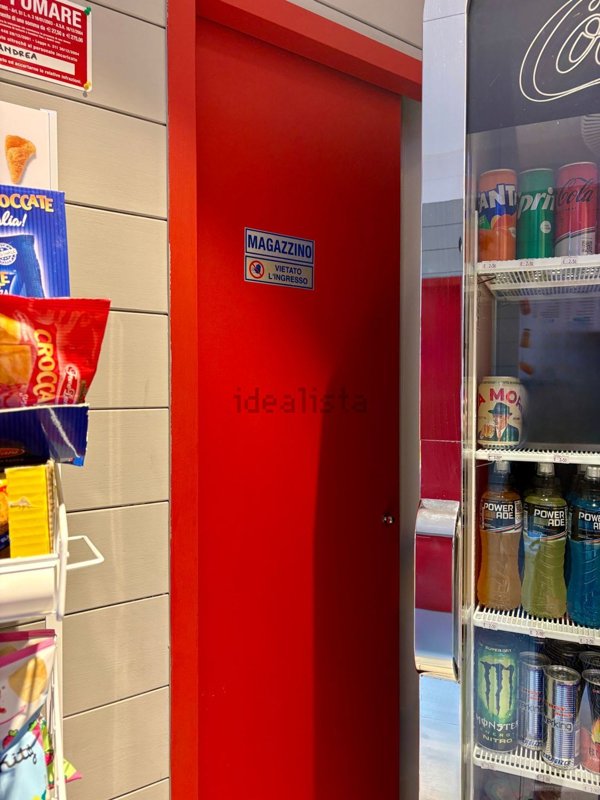 negozio in vendita a Forlì