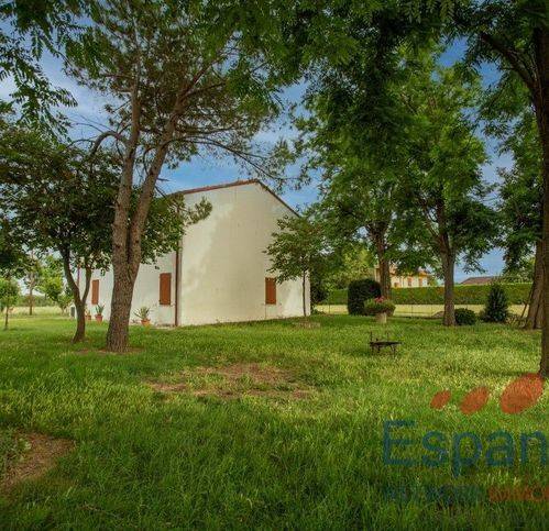 casa indipendente in vendita a Forlì in zona Pievequinta