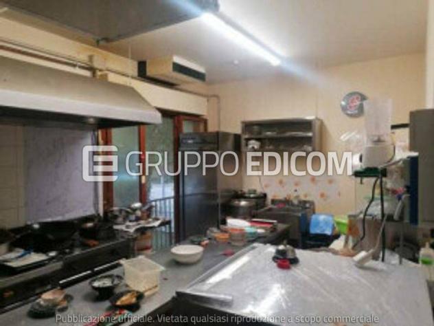 negozio in vendita a Forlì in zona Cà Ossi