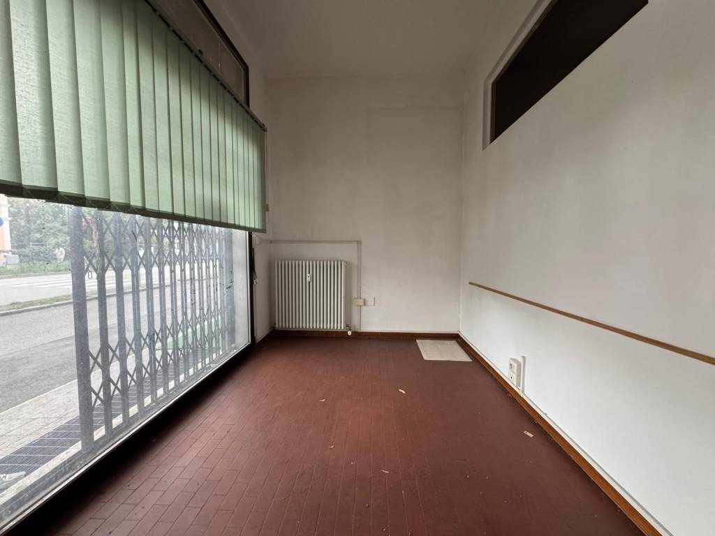 ufficio in vendita a Forlì in zona Musicisti / Grandi Italiani