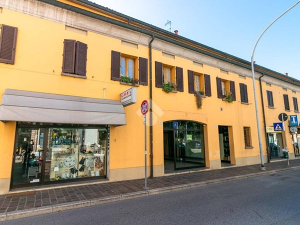 negozio in vendita a Forlì