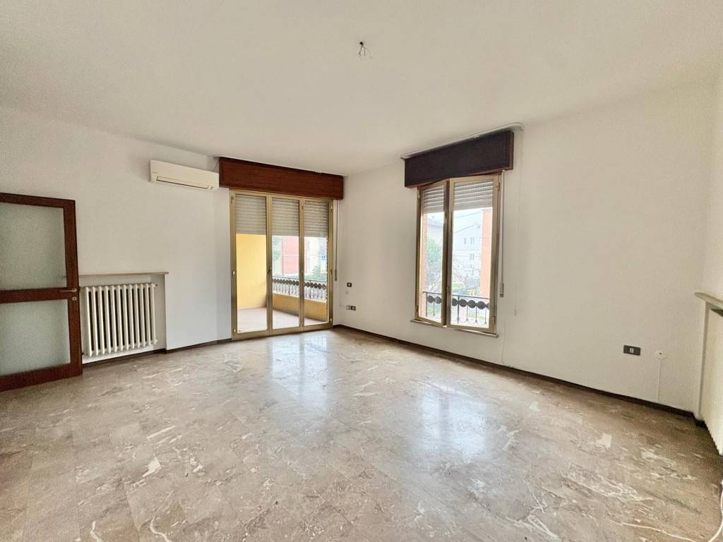 appartamento in vendita a Forlì in zona Quattro