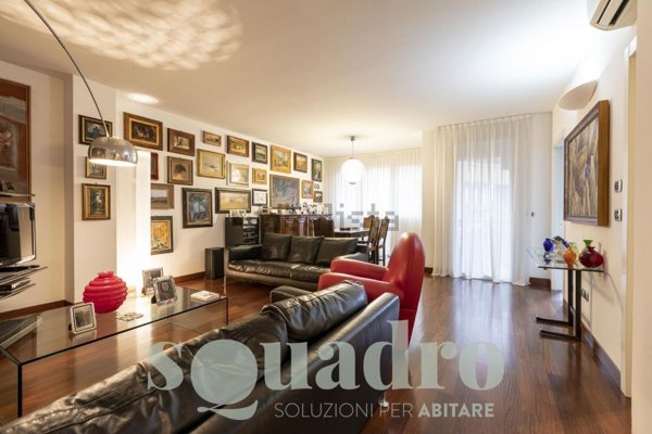 casa indipendente in vendita a Forlì in zona Centro Storico