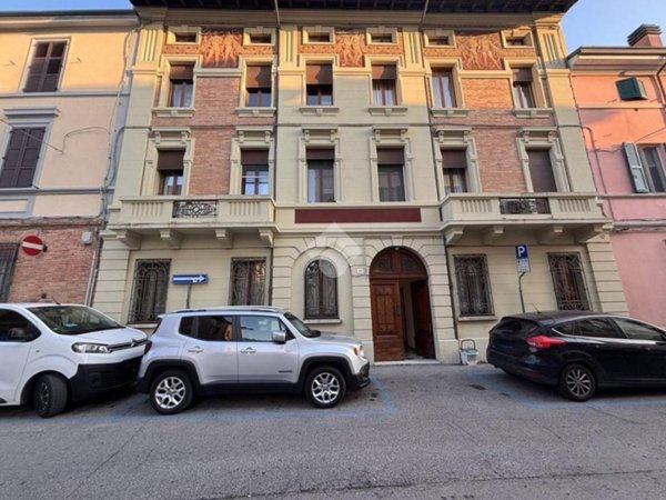 appartamento in vendita a Forlì in zona Centro Storico