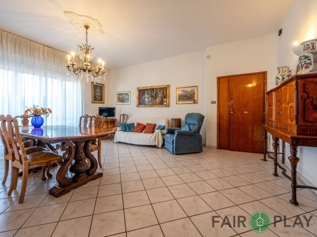 appartamento in vendita a Forlì in zona Cava