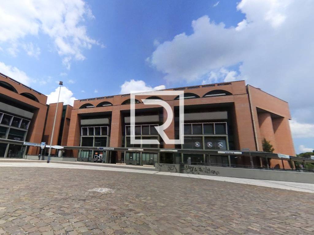 ufficio in vendita a Forlì