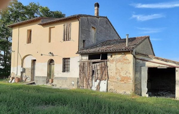 casa indipendente in vendita a Forlì in zona Roncadello