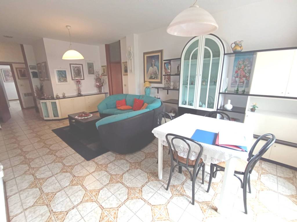 appartamento in vendita a Forlì in zona Cà Ossi