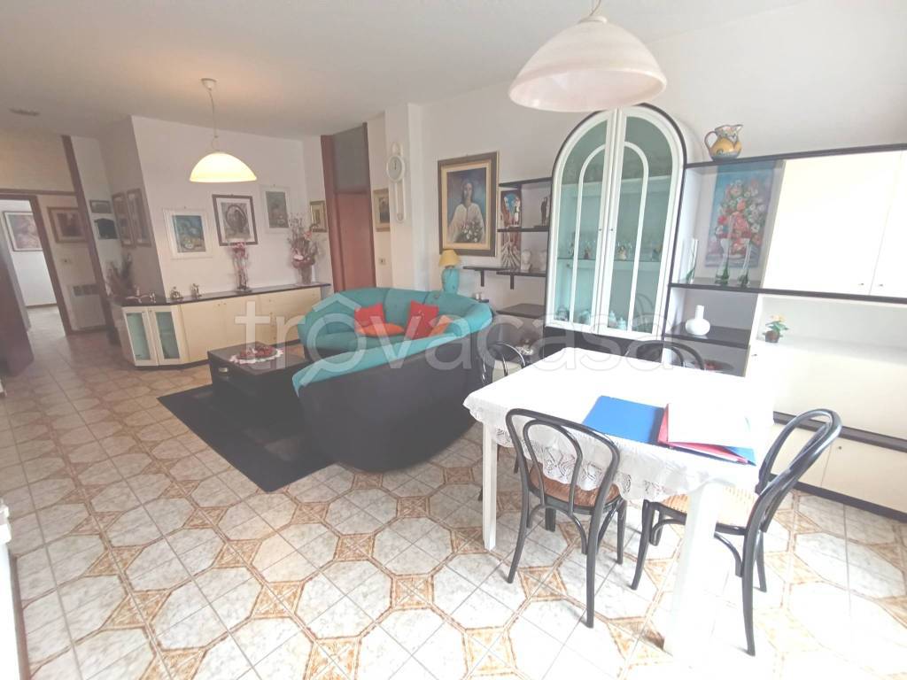 appartamento in vendita a Forlì in zona Cà Ossi