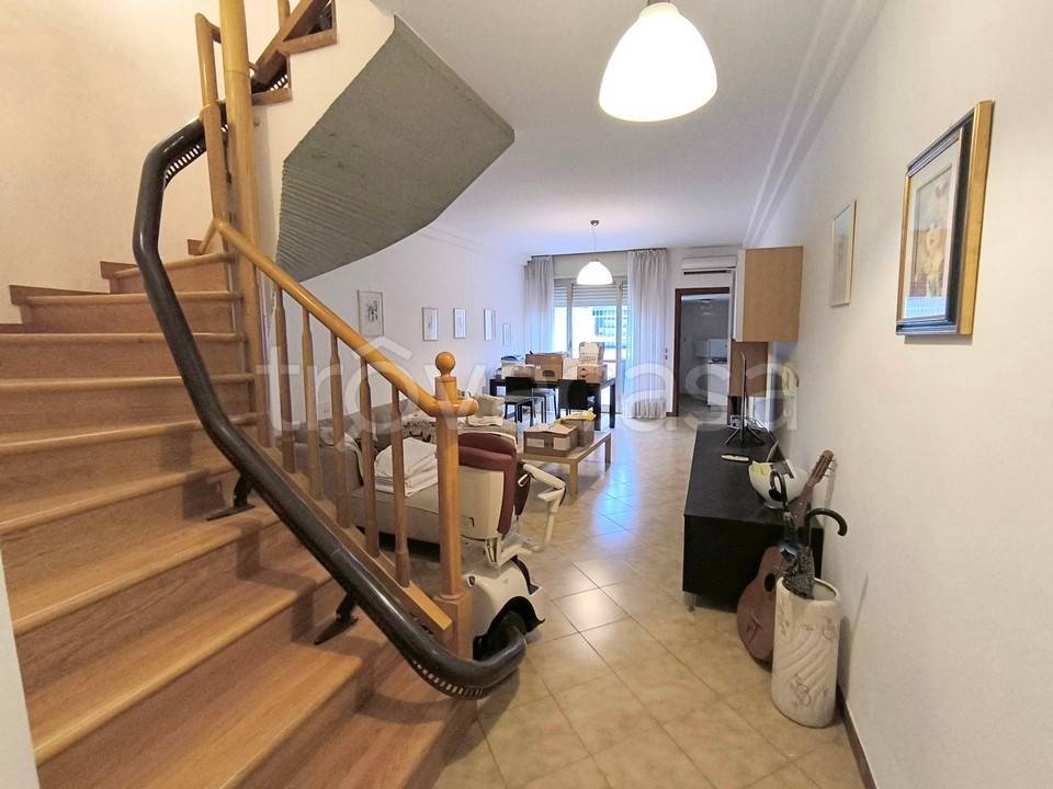 casa indipendente in vendita a Forlì in zona San Benedetto