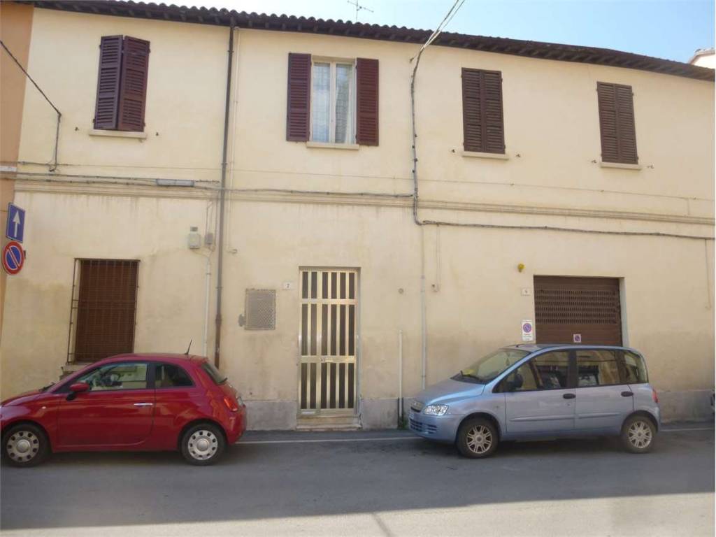 intera palazzina in vendita a Forlì