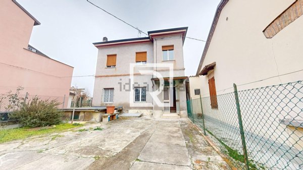 casa indipendente in vendita a Forlì in zona San Benedetto
