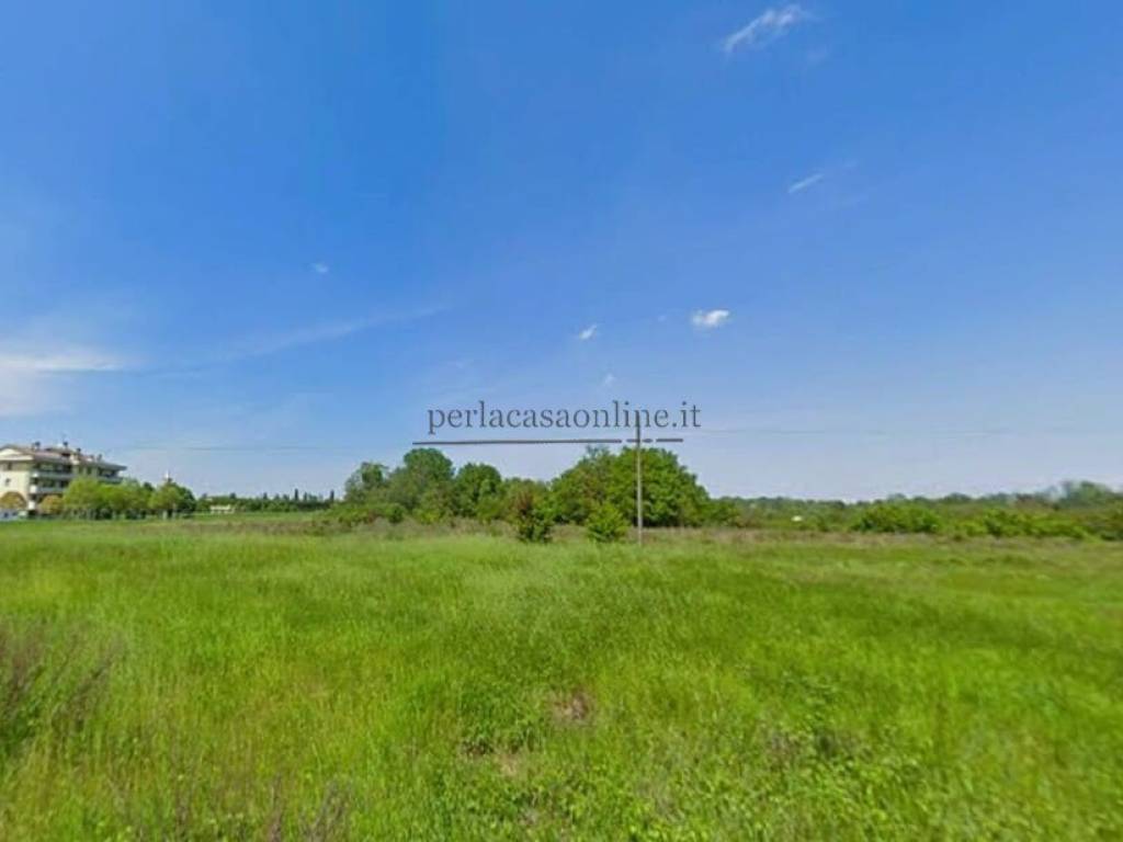 terreno edificabile in vendita a Forlì in zona Vecchiazzano