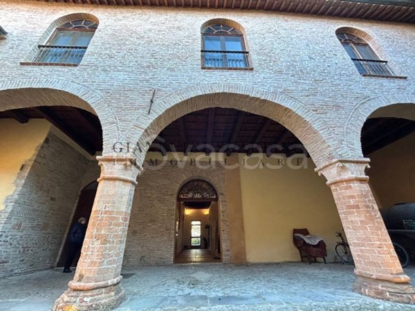 appartamento in vendita a Forlì in zona Centro Storico