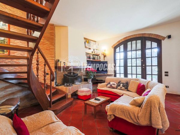 casa indipendente in vendita a Forlì