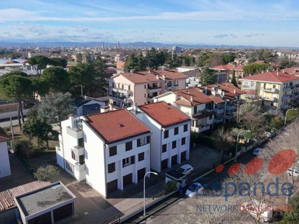 appartamento in vendita a Forlì in zona Centro Storico