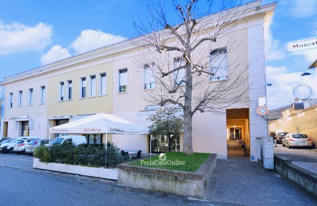 ufficio in vendita a Forlì in zona Centro Storico