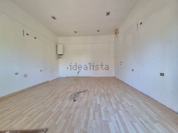 ufficio in vendita a Forlì