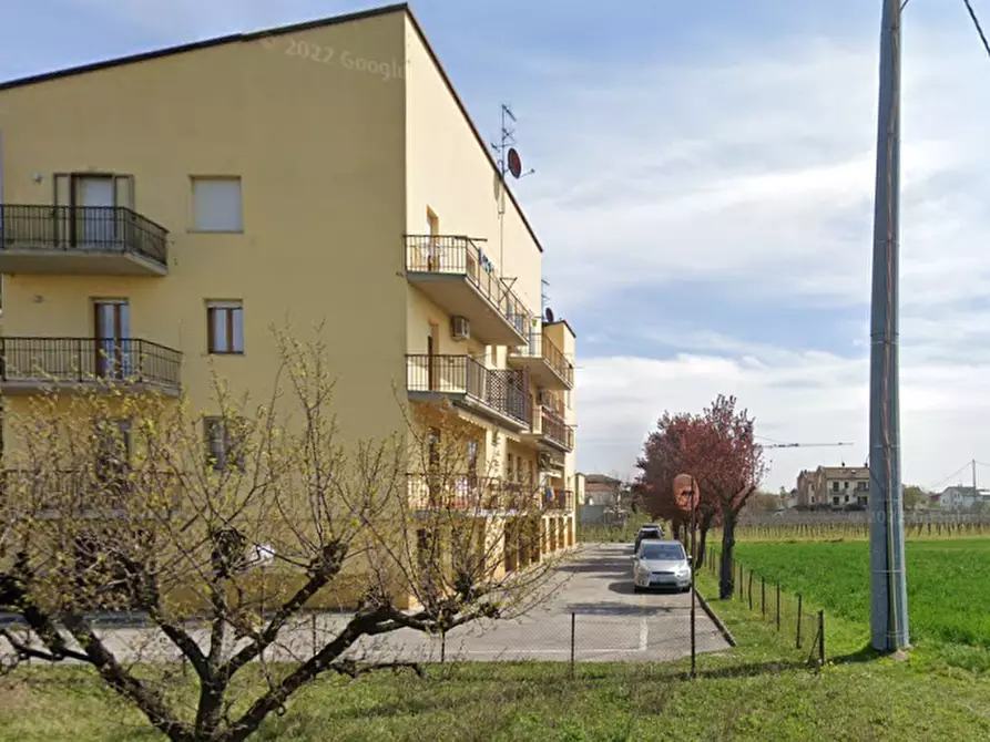 appartamento in vendita a Forlì in zona Cava