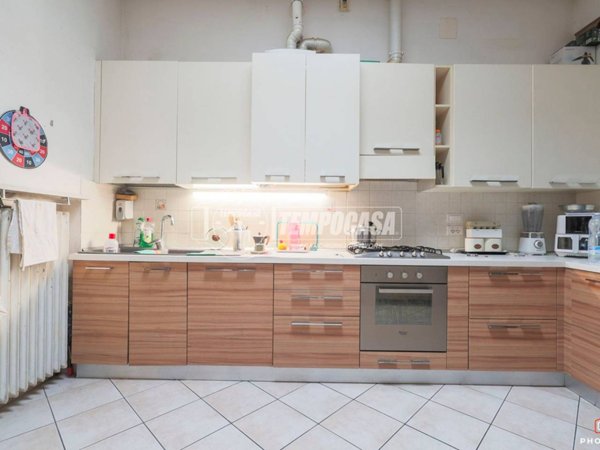 casa indipendente in vendita a Forlì in zona Quattro