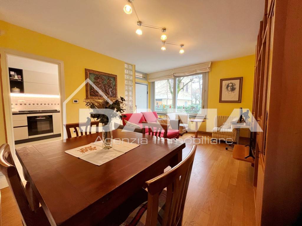 casa indipendente in vendita a Forlì in zona Centro Storico