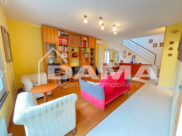 casa indipendente in vendita a Forlì in zona Centro Storico