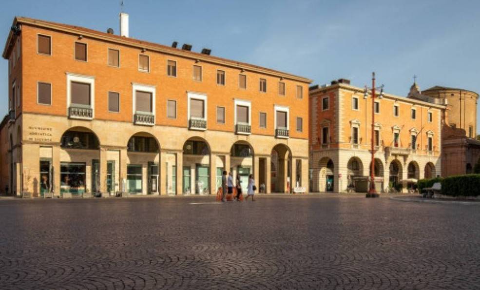 ufficio in vendita a Forlì in zona Centro Storico