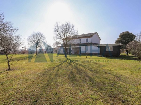 casa indipendente in vendita a Forlì in zona Selva