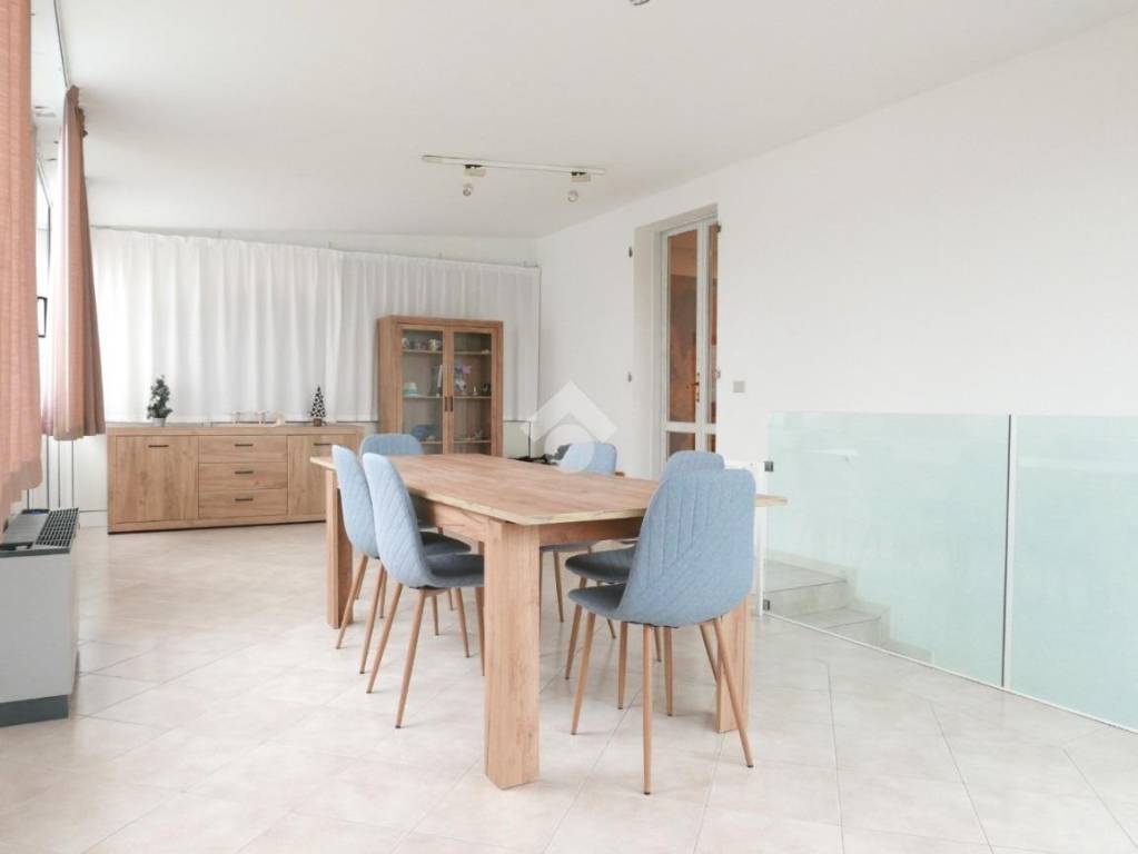 casa indipendente in vendita a Forlì in zona Roncadello