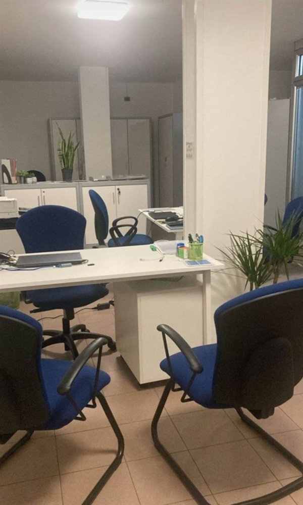 ufficio in vendita a Forlì in zona Campo di Marte / Benefattori