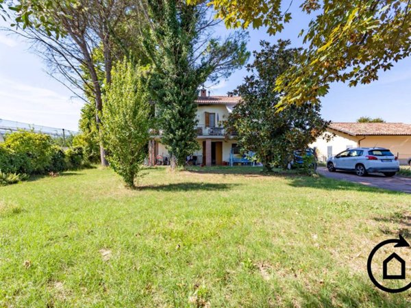 casa indipendente in vendita a Forlì in zona Ospedaletto
