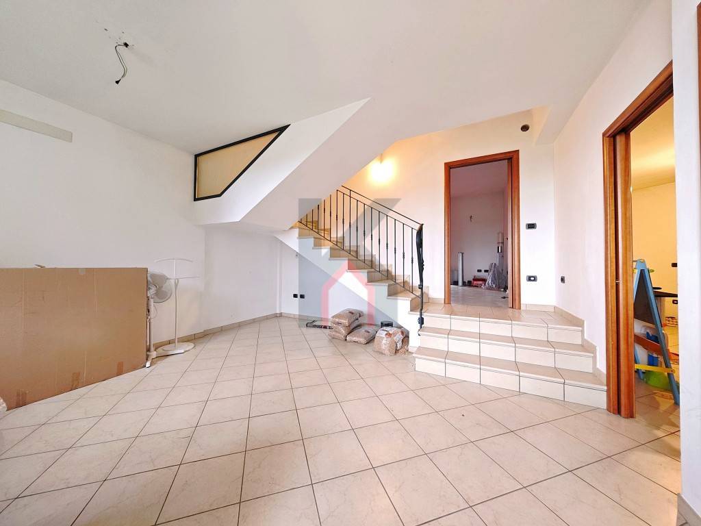 casa indipendente in vendita a Forlì in zona Carpena