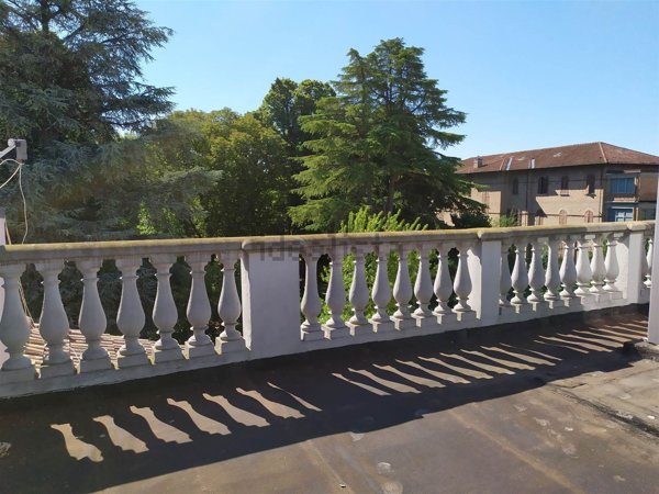 esavano in vendita a Forlì